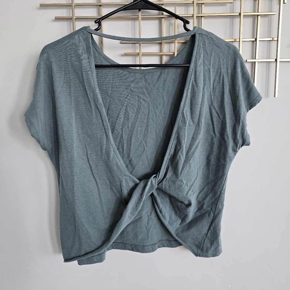 Forever 21 Light Green Women's Open Back Top​​